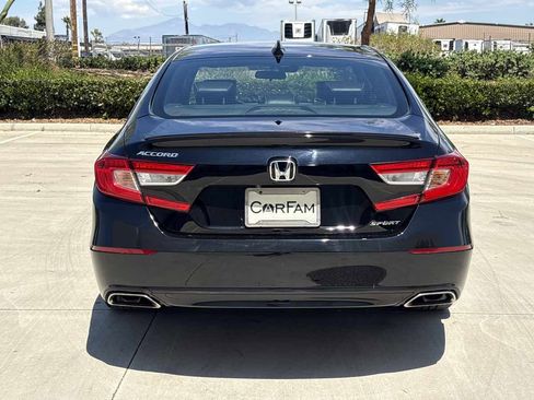 Used 2021 Honda Accord Sport image 4