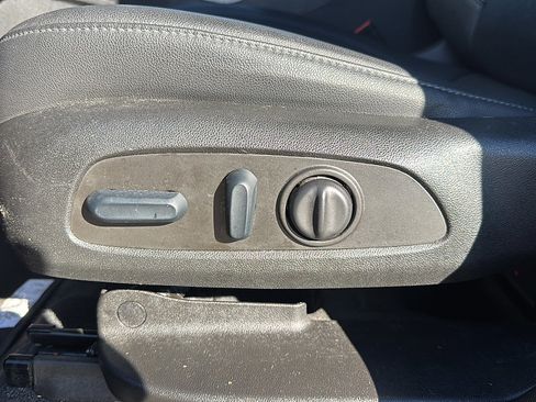 Used 2022 Chevrolet Blazer LT w/ Redline Edition image 13