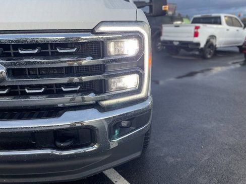 Certified 2023 Ford F350 Lariat w/ Chrome Package image 7