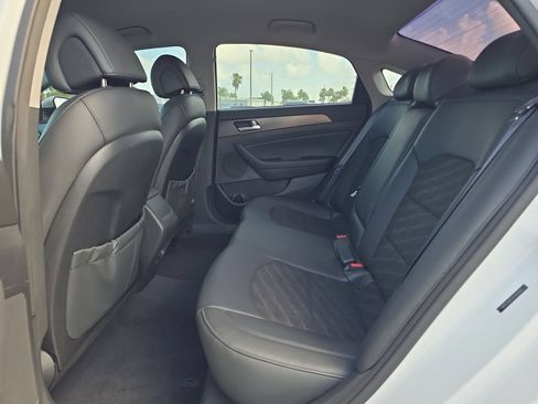 Used 2015 Hyundai Sonata Sport w/ Option Group 04 FWD image 12