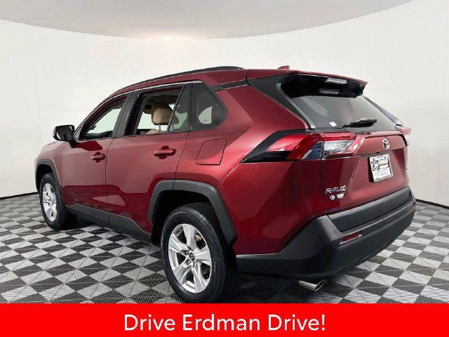Certified 2019 Toyota RAV4 XLE w/ Convenience Package FWD image 21