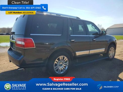 Used 2013 Lincoln Navigator 4WD image 4