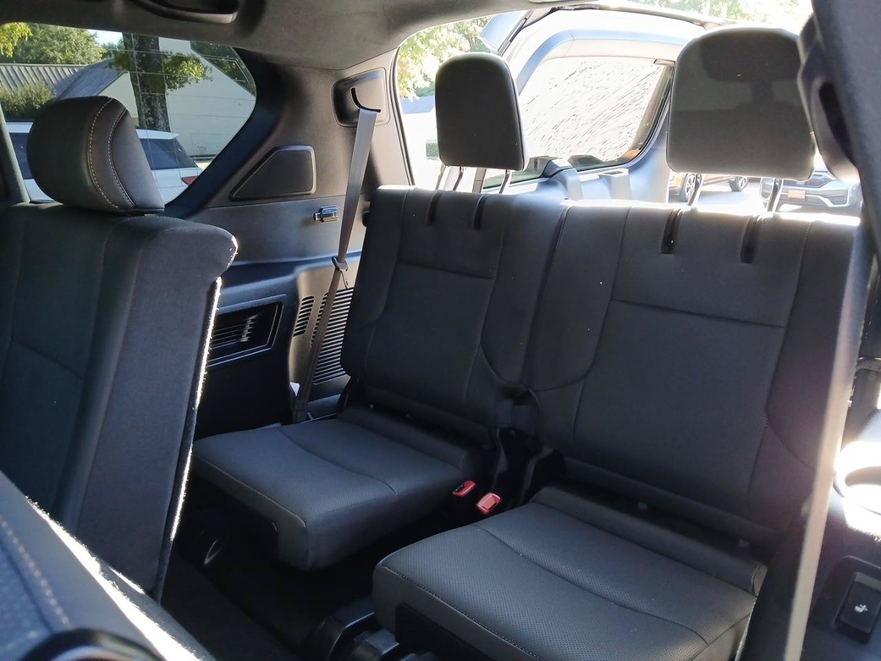 Used 2023 Lexus GX 460 Premium w/ Premium Plus Package AWD/4WD image 12
