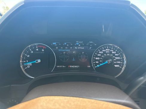 Used 2019 Ford F250 Limited w/ FX4 Off-Road Package AWD/4WD image 10