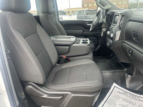 Used 2022 GMC Sierra 2500 Pro w/ Fleet Convenience Package image 23