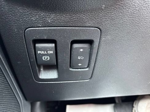 Used 2019 Ford F150 XLT w/ Equipment Group 302A Luxury AWD/4WD image 19