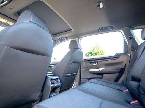 Used 2025 Honda CR-V Sport image 29