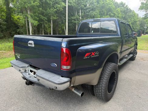 Used 2006 Ford F350 Lariat AWD/4WD image 12