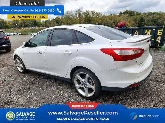 Used 2013 Ford Focus Titanium w/ Titanium Handling Pkg FWD image 3