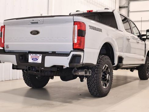 New 2026 Ford F250 Lariat w/ Tremor Off-Road Package image 5