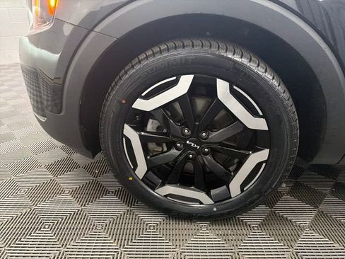 Certified 2024 Kia Telluride EX AWD/4WD image 32