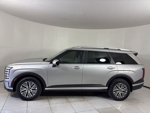 New 2026 Hyundai Palisade SEL Premium FWD image 2