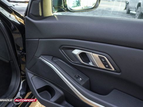 Used 2022 BMW 330i xDrive Sedan w/ Convenience Package image 30