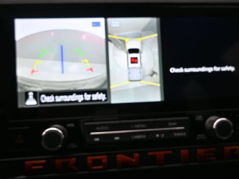 Used 2026 Nissan Frontier Pro-X w/ Pro Premium Package RWD image 3