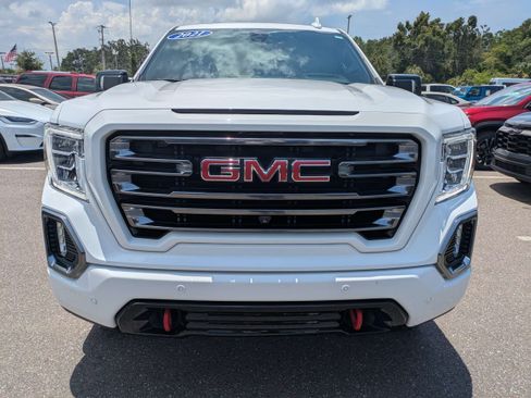 Used 2021 GMC Sierra 1500 AT4 w/ AT4 Premium Package AWD/4WD image 8