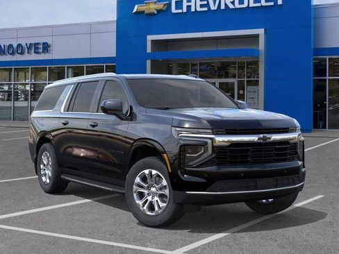 New 2026 Chevrolet Suburban LS w/ LPO, Dark Essentials Package AWD/4WD image 7