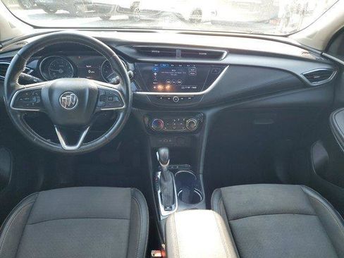 Used 2021 Buick Encore GX Preferred w/ Cold Weather Comfort Package FWD image 9