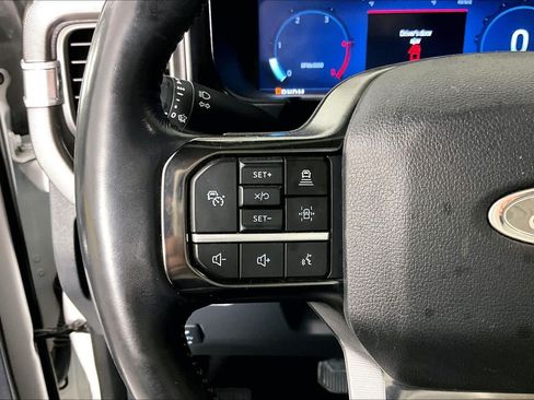 Used 2024 Ford F350 Platinum w/ FX4 Off-Road Package AWD/4WD image 20
