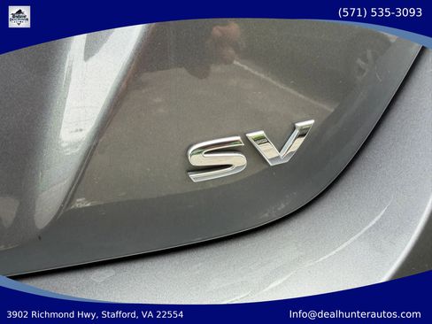 Used 2018 Nissan Leaf SV w/ SV Technology Package FWD image 15