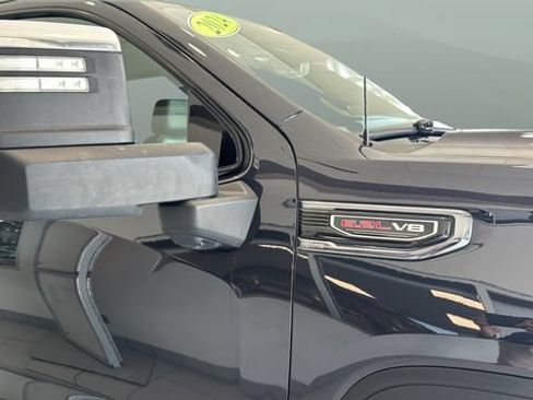 Used 2024 GMC Sierra 1500 AT4 w/ Technology Package AWD/4WD image 26