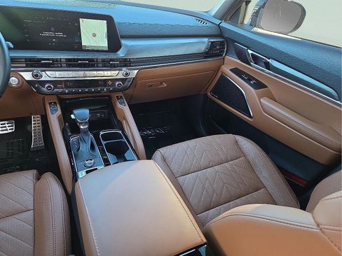 Used 2025 Kia Telluride SX X-Line image 13