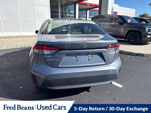 Used 2023 Toyota Corolla LE FWD image 15