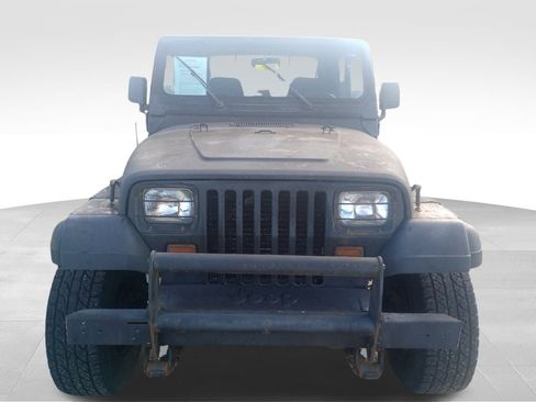 Used 1994 Jeep Wrangler SE image 2