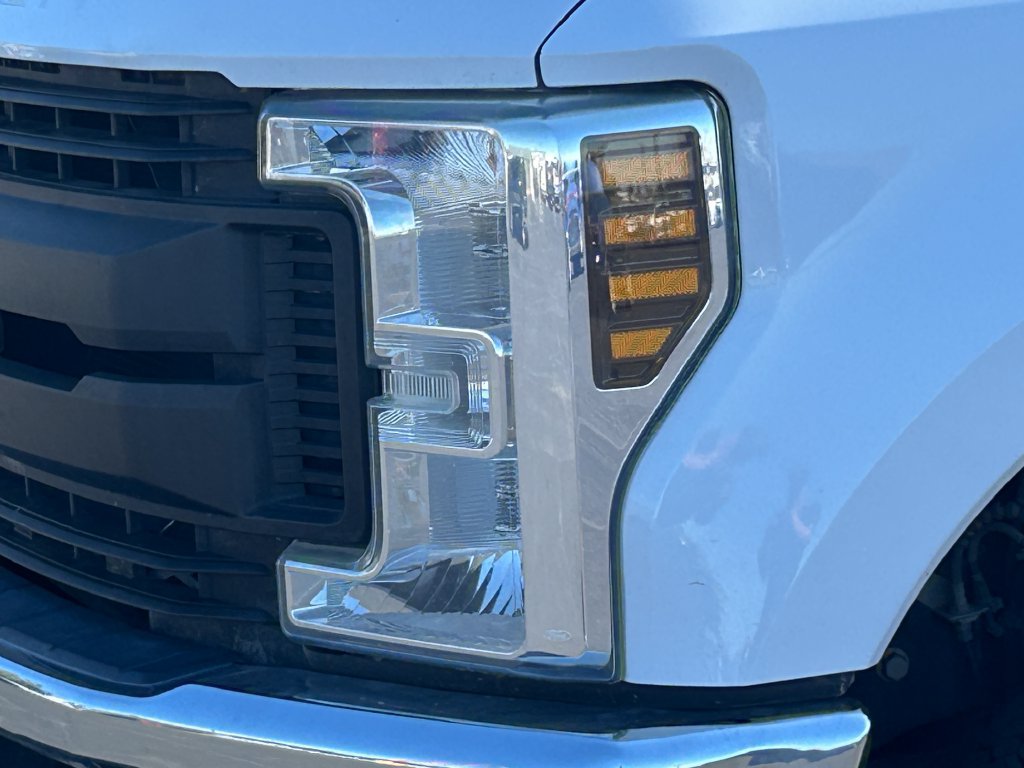 Used 2019 Ford F250 XL w/ Power Equipment Group AWD/4WD image 11