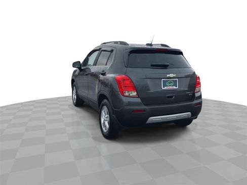 Used 2016 Chevrolet Trax LT w/ LT Convenience Package image 7