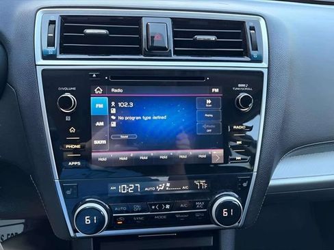Used 2019 Subaru Outback 2.5i Premium AWD/4WD image 11