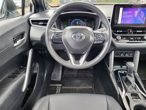 Used 2024 Toyota Corolla Cross AWD Hybrid w/ Convenience Package image 26