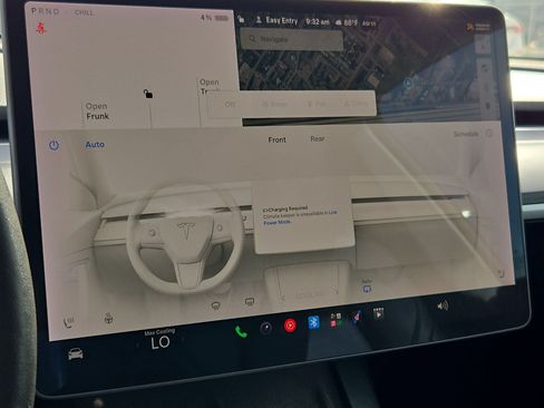 Used 2021 Tesla Model Y Long Range AWD/4WD image 25