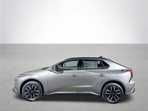 New 2026 Subaru Solterra Premium image 9