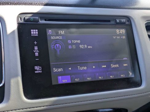 Used 2018 Honda HR-V EX image 31