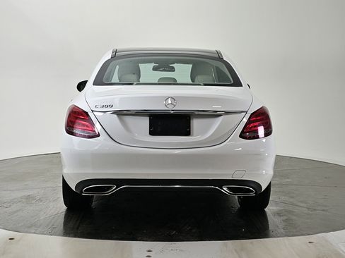 Used 2015 Mercedes-Benz C 300 Sedan image 4