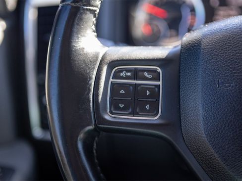 Used 2018 RAM 1500 Lone Star image 12