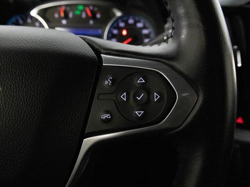 Used 2022 Chevrolet Traverse RS FWD image 29