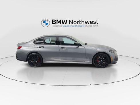 New 2026 BMW 330i xDrive Sedan w/ M Sport Package AWD/4WD image 5