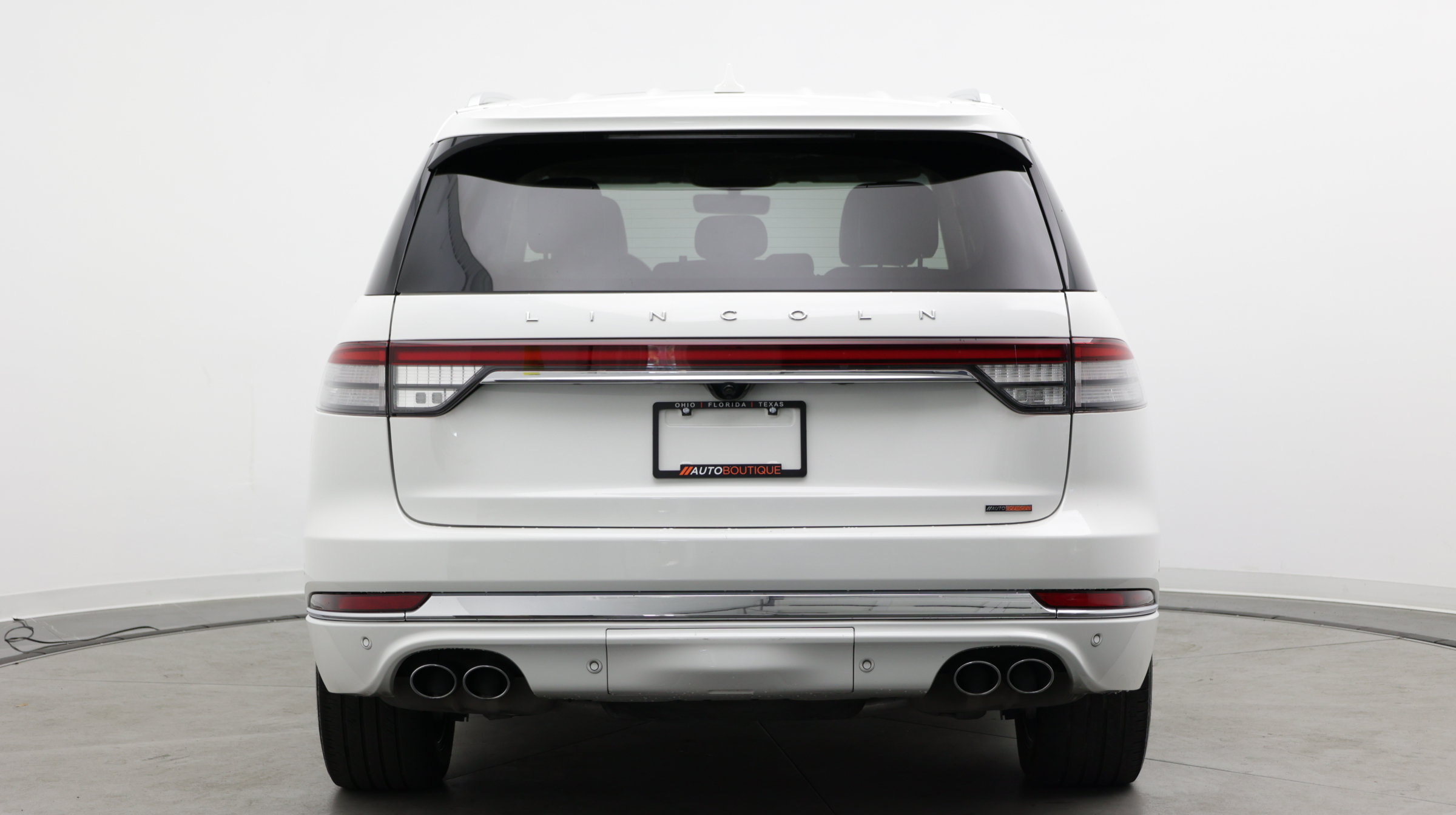 Used 2022 Lincoln Aviator Grand Touring w/ Equipment Group 301A AWD/4WD image 8