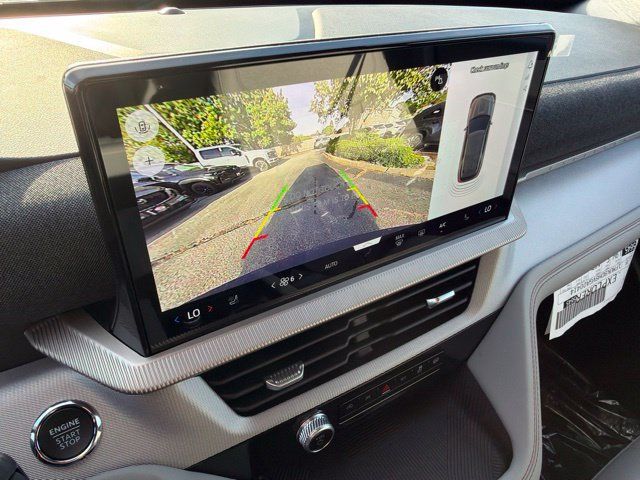 New 2027 Ford Explorer Active w/ Active Comfort Package AWD/4WD image 17