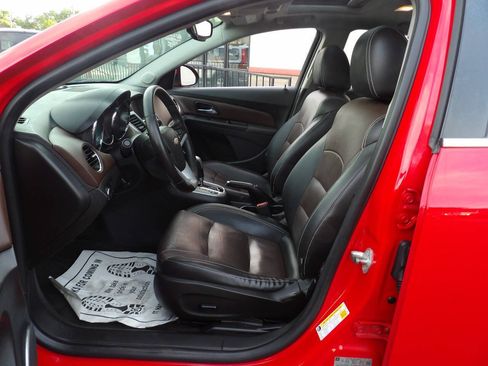 Used 2015 Chevrolet Cruze LTZ w/ Sun, Sound and Sport Package FWD image 9