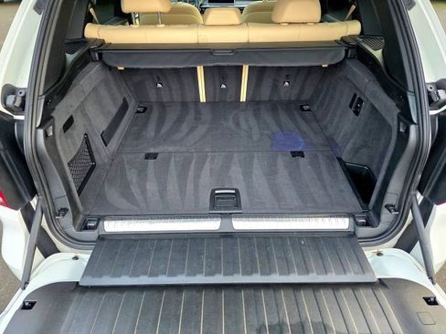 Used 2017 BMW X5 xDrive40e image 35