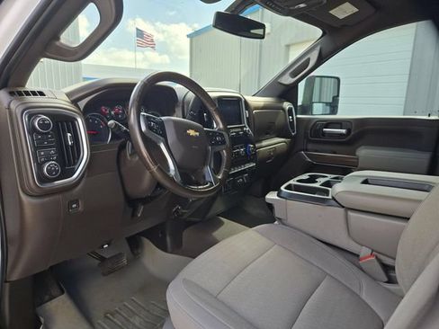 Used 2020 Chevrolet Silverado 2500 LT w/ Texas Edition AWD/4WD image 11