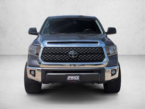 Used 2021 Toyota Tundra SR5 RWD image 2