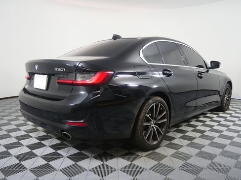 Used 2020 BMW 330i Sedan w/ Driving Assistance Package image 3