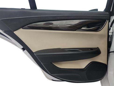 Used 2017 Cadillac ATS Luxury image 23