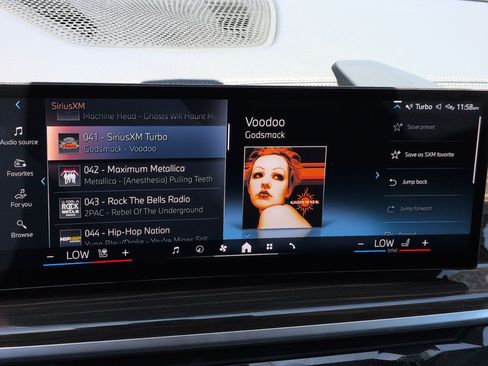 Certified 2024 BMW X7 xDrive40i AWD/4WD image 23