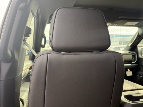 New 2026 Chevrolet Silverado 1500 High Country w/ High Country Premium Package image 33