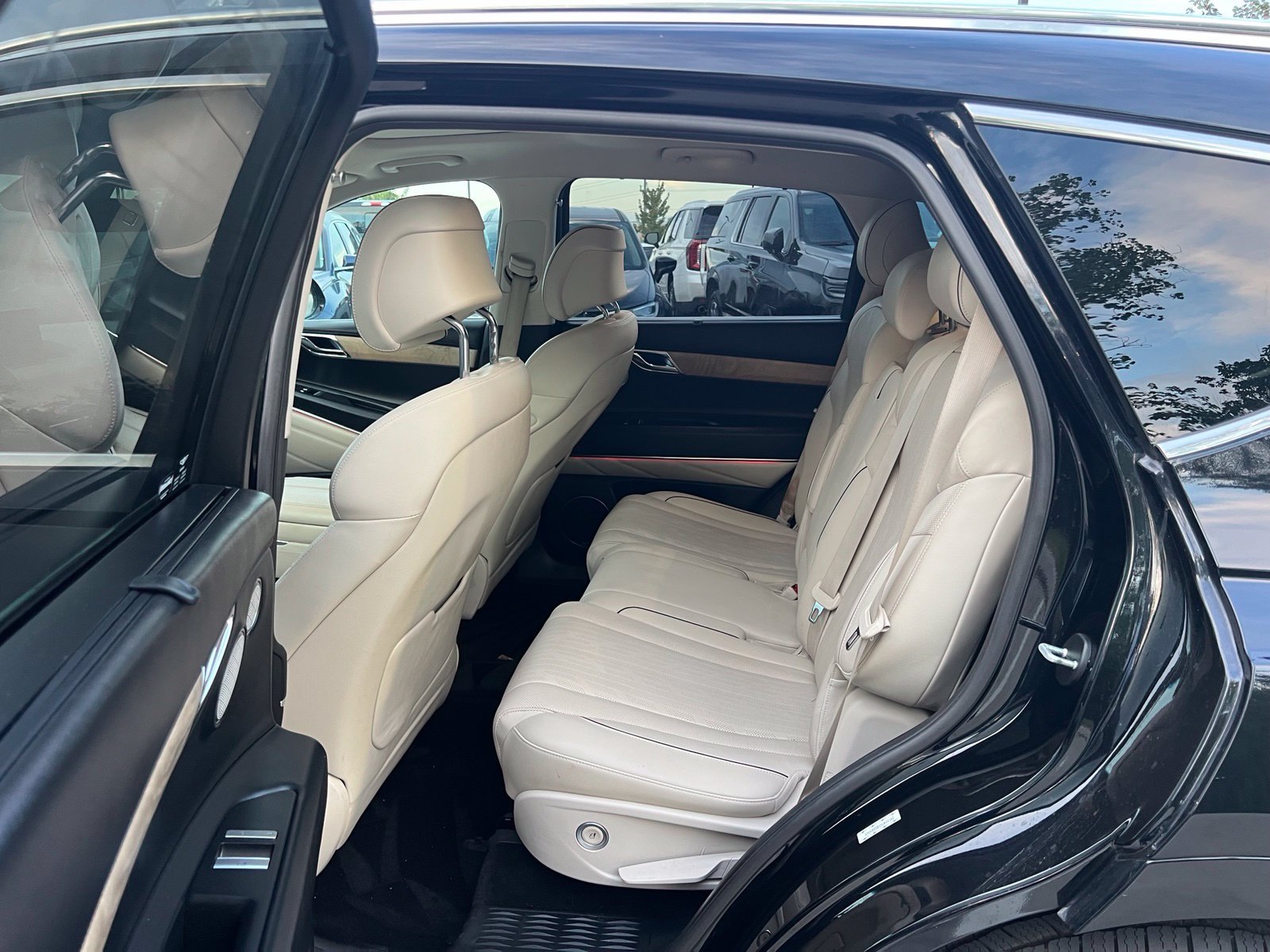 Used 2021 Genesis GV80 2.5T w/ Advanced Package 02 AWD/4WD image 19