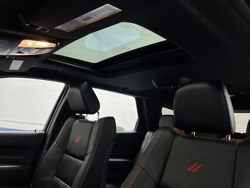 Used 2025 Dodge Durango R/T image 7